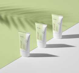 IUNIK-CENTELLA-CALMING-DAILY-SUNSCREEN-60ML-300